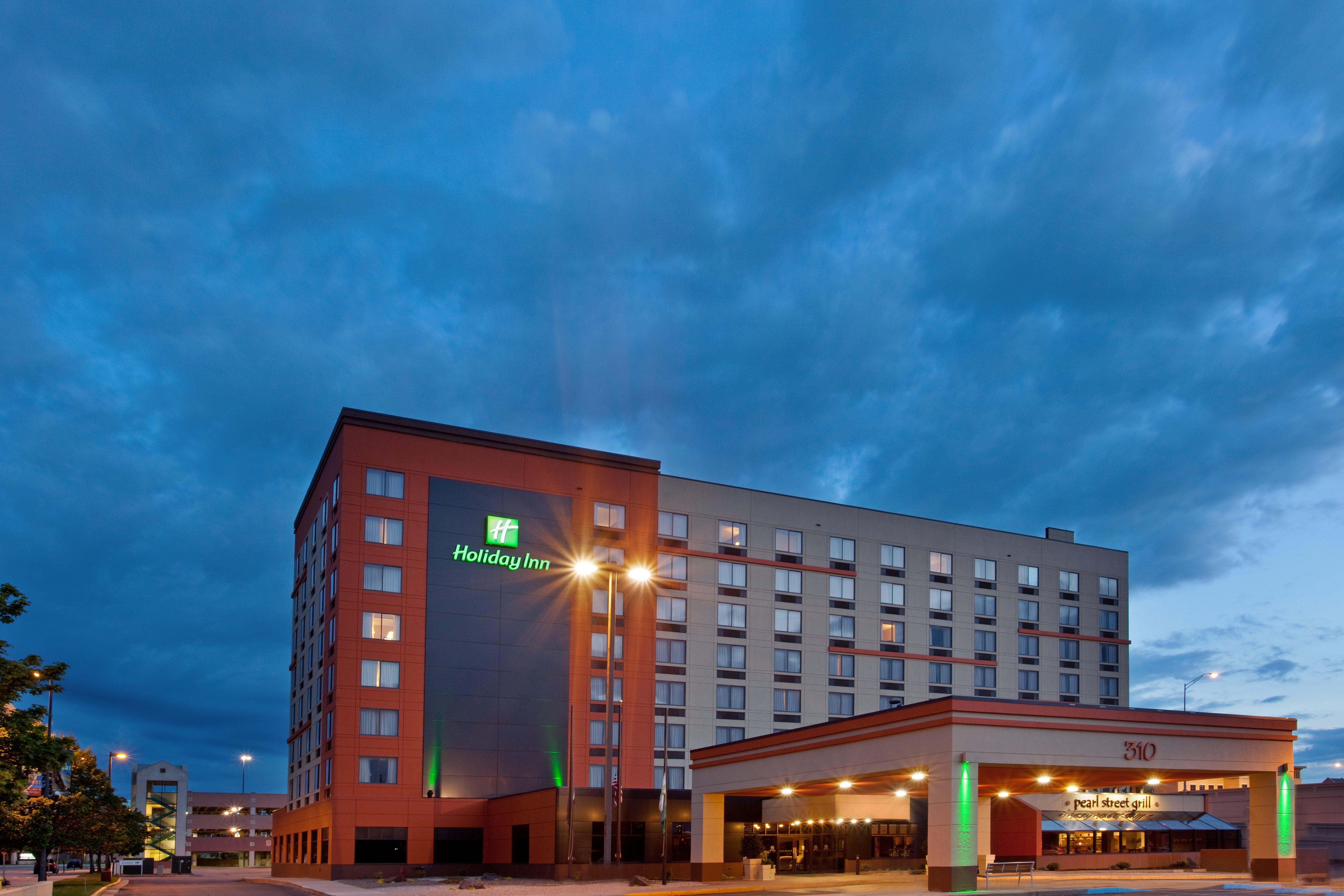 Holiday Inn Grand Rapids Downtown By Ihg Exterior photo
