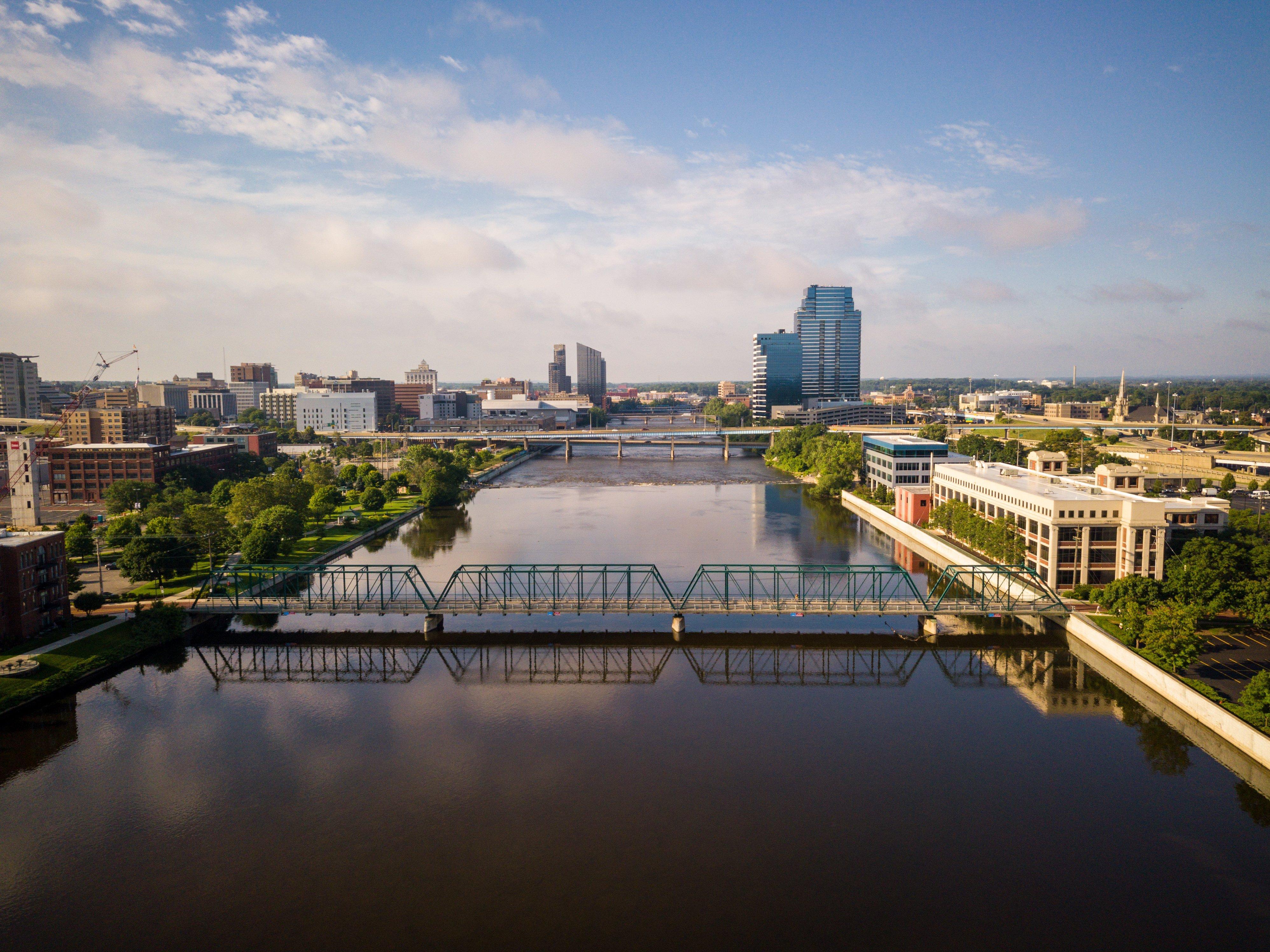 Holiday Inn Grand Rapids Downtown By Ihg Exterior photo